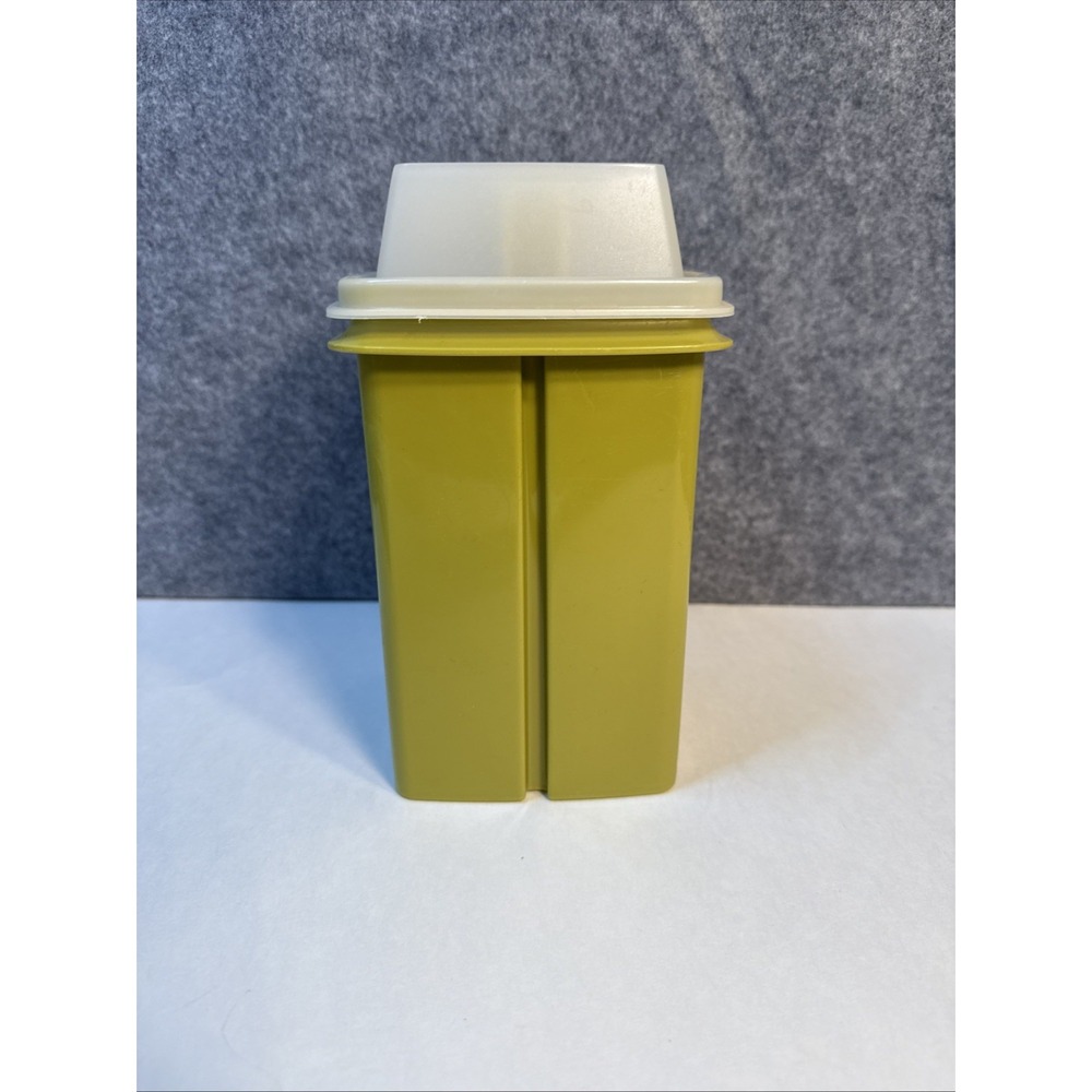 Tupperware Pick-a-Deli container (model 1330) Avacado Green Vintage